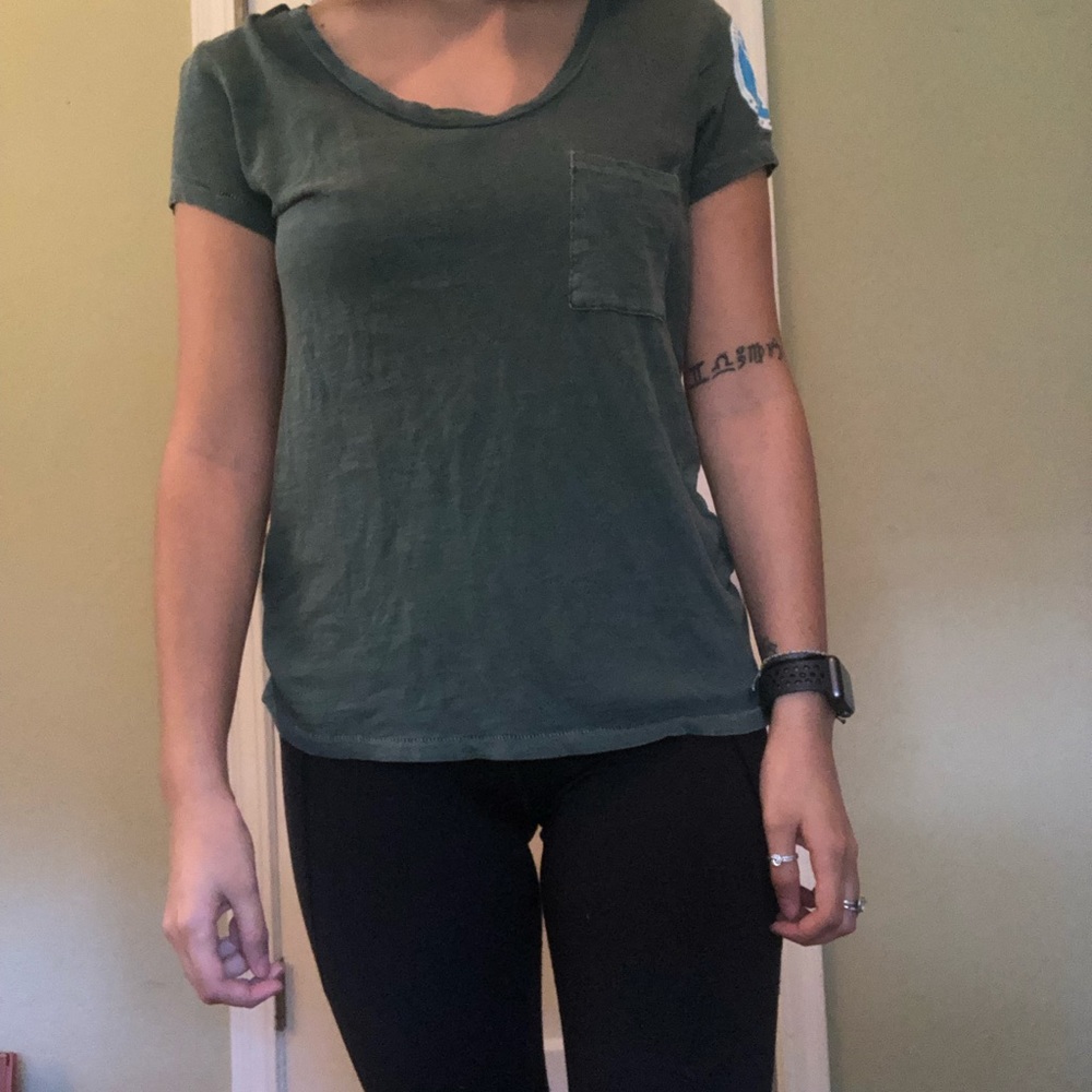 V neck t shirt